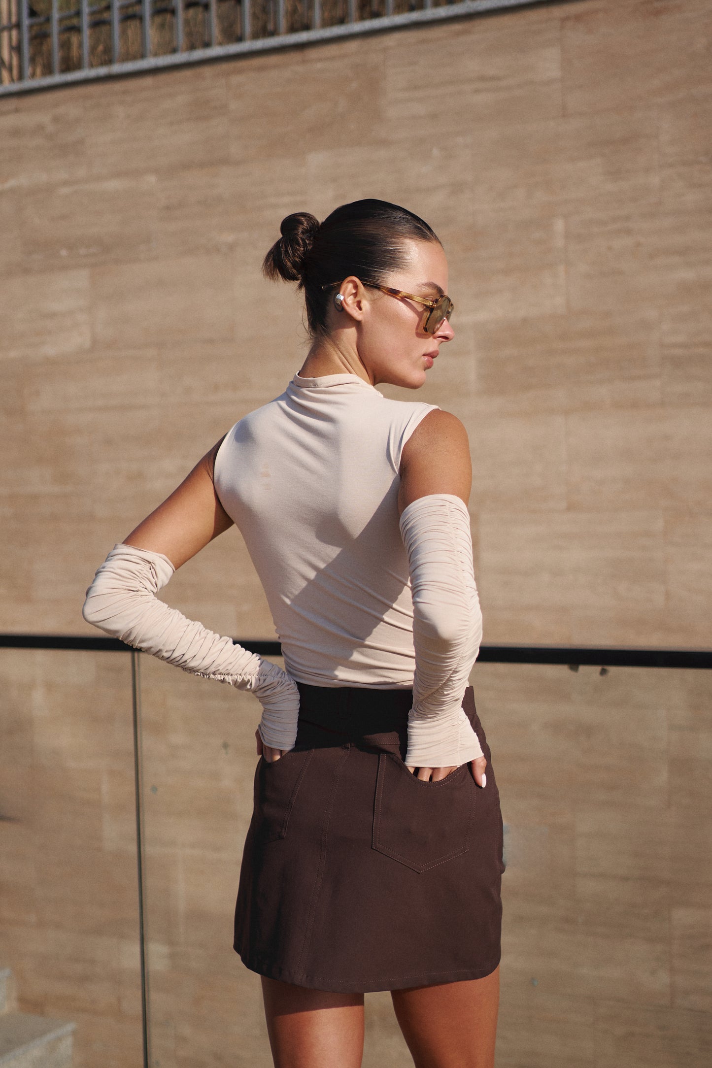 Top with Detachable Sleeves “Sculpt”