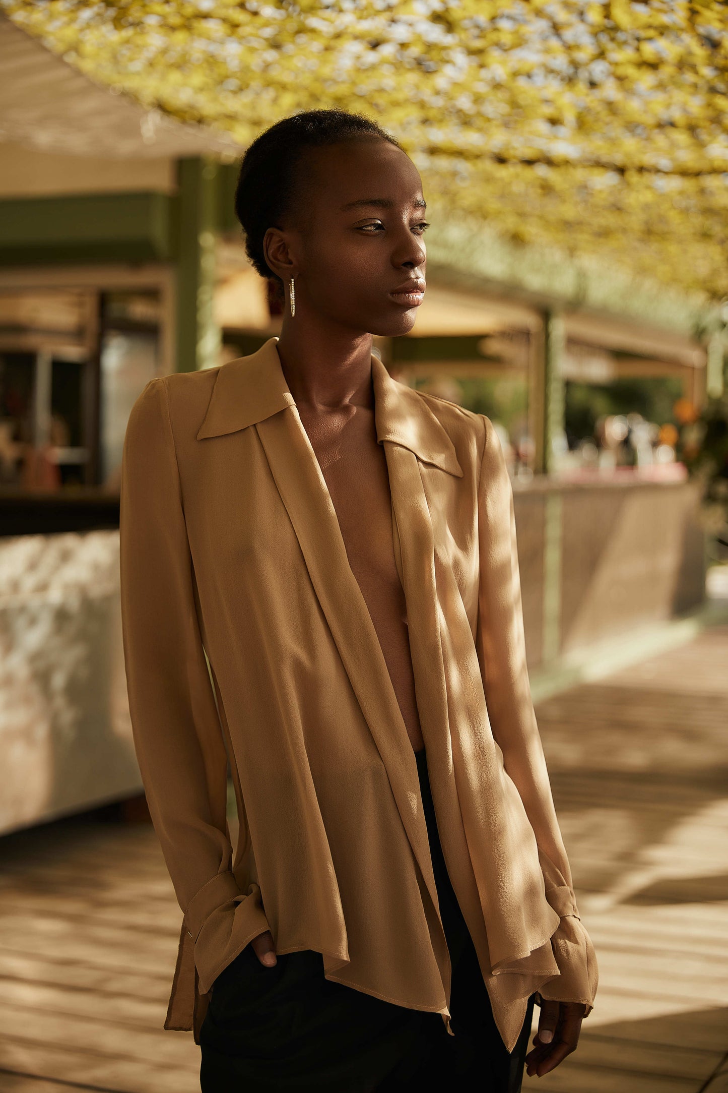 Leichte Roll-up-Bluse